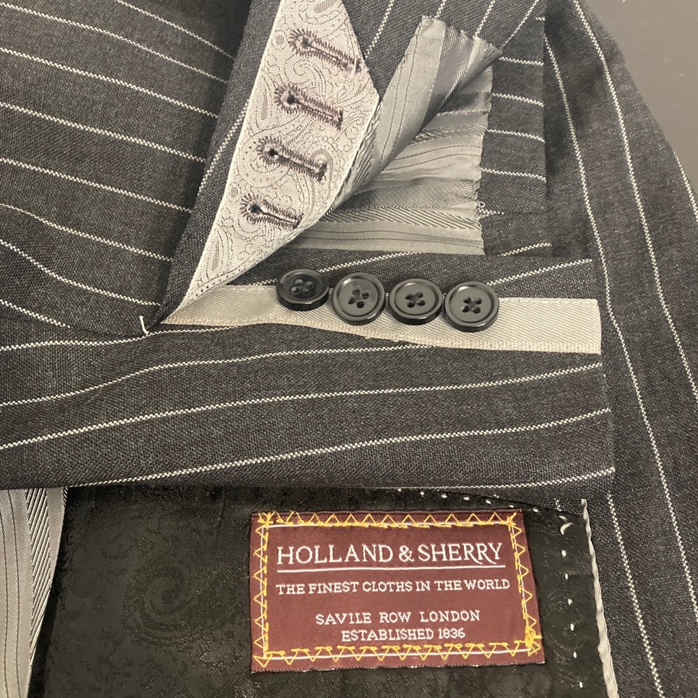 Holland & Sherry 3 Piece Suit Mens 40R 34 x 30 Gray Pinstripe Vest Pants Blazer